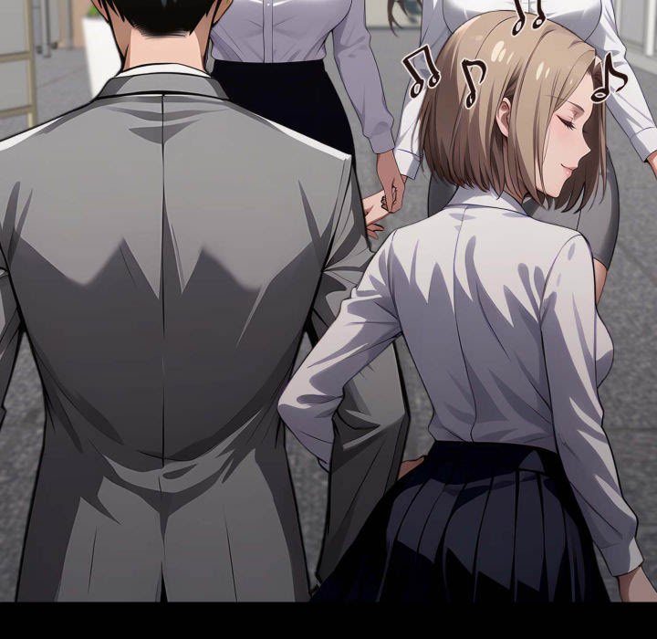 Gangster x Office Lady