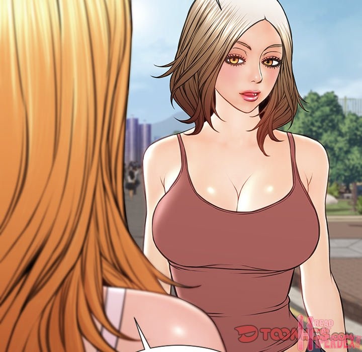 Superstar Cynthia Oh